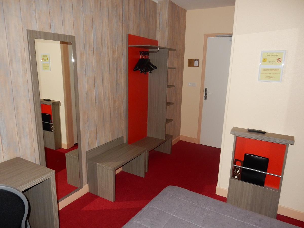 Logis Hotel Saint-Hubert กูร์-เชอแวร์นี ภายนอก รูปภาพ
