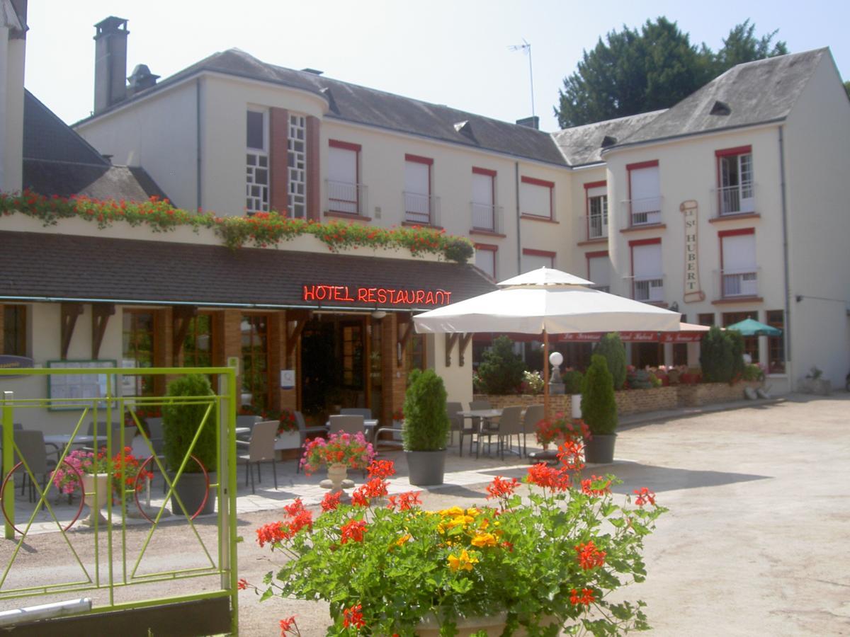Logis Hotel Saint-Hubert กูร์-เชอแวร์นี ภายนอก รูปภาพ