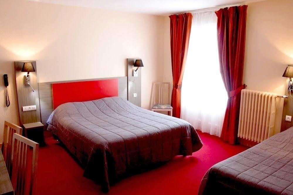 Logis Hotel Saint-Hubert กูร์-เชอแวร์นี ภายนอก รูปภาพ